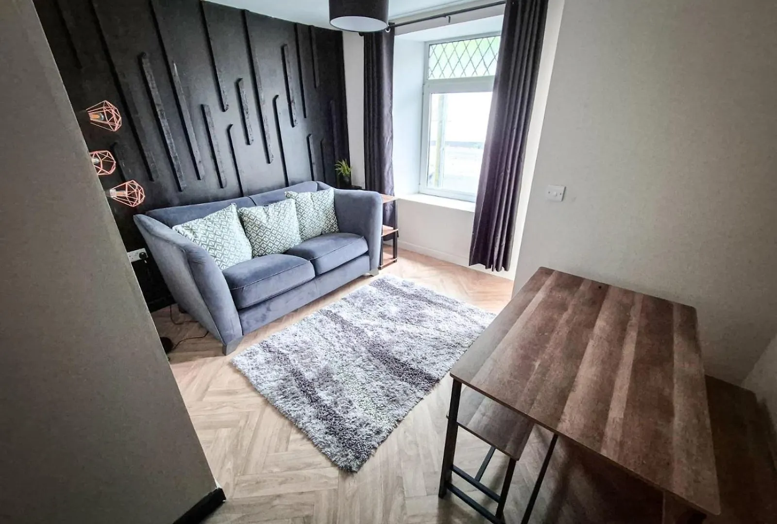 Holiday home Explore Swansea! 4-Bed Delhi St Stay